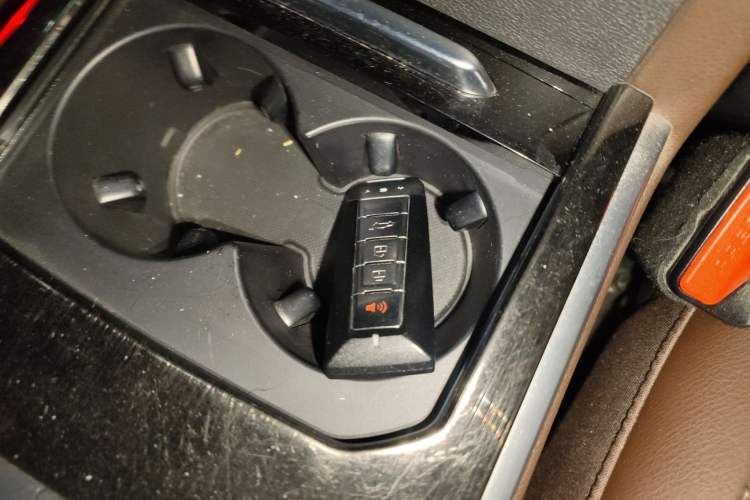 Used Wey VV7 2017 2.0T Flagship Model
