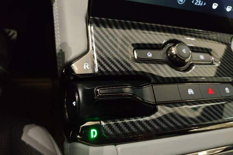 Used Nio ES8 2020 415 km Signature Edition 6-Seater Version Gear Lever