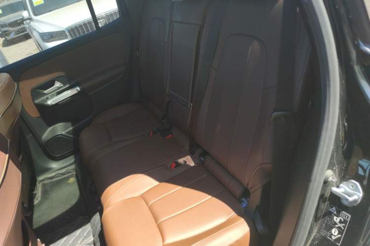 Used Mercedes-Benz GLB 2022 GLB 200 Dynamic Edition Left Rear Seat