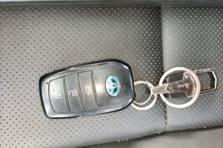 Used Toyota Levin 2023 Smart Electric Hybrid Dual-Engine 1.8L Luxury Edition
