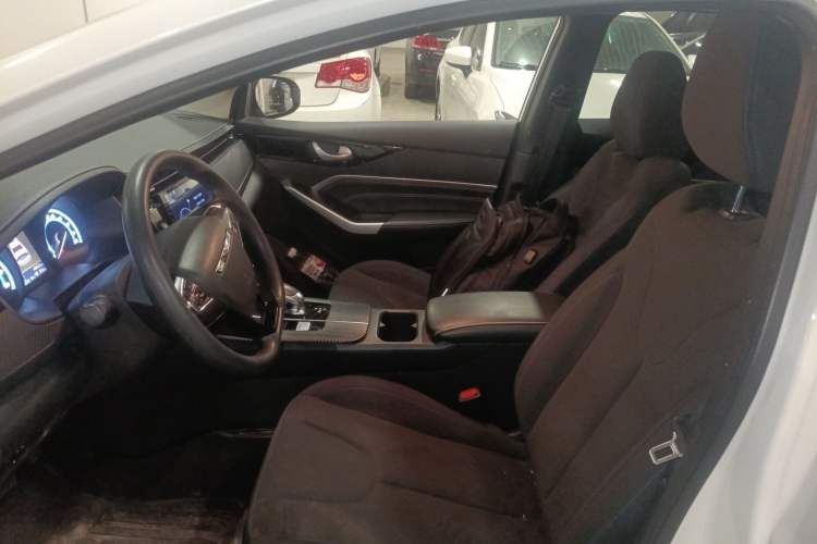 Used Venucia D60EV 2023 PLUS Comfort Edition SI Model Left Front Seat