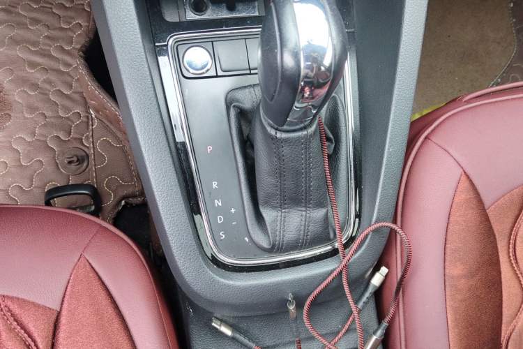 Used Volkswagen Sagitar 2017 180TSI Automatic Luxury Edition
