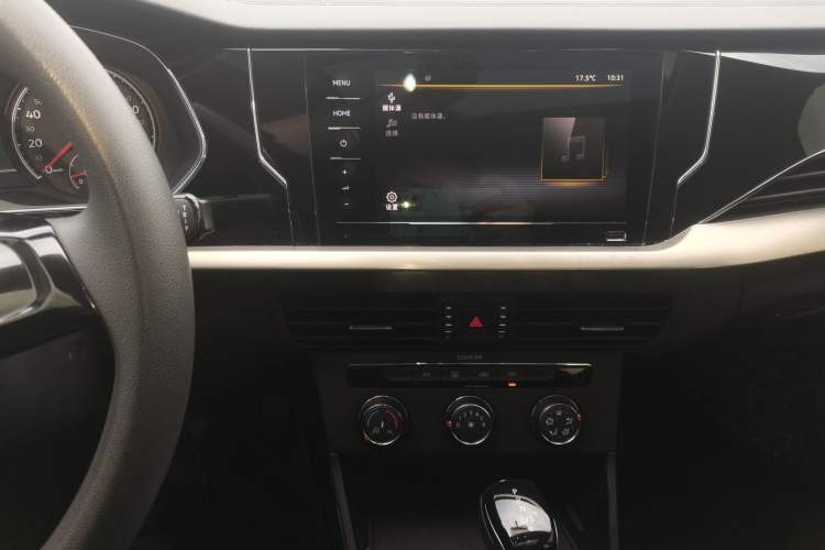 Used Volkswagen Passat 2020 Revised Version 280TSI Business Edition China VI Standard Audio And AC Panel