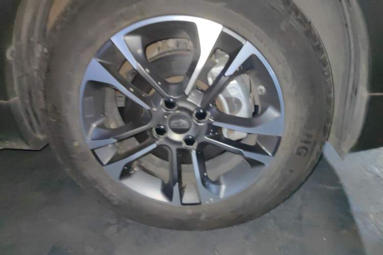 Used Geely Auto Vision X3 2019 Upgraded Model 1.5L CVT Elite Version