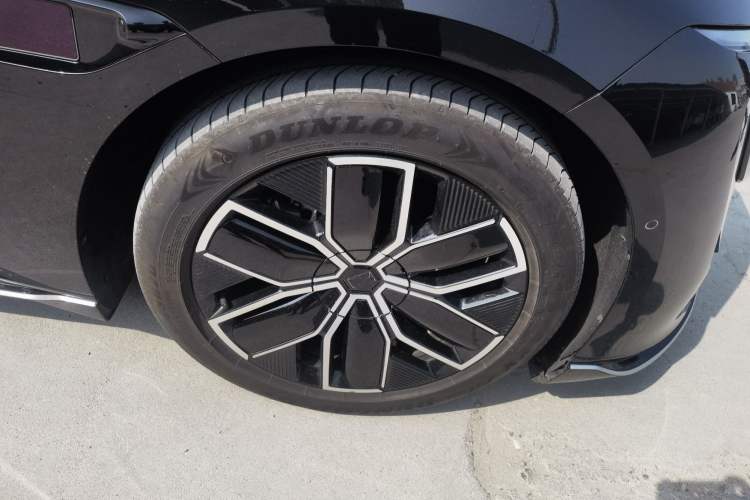 Used Avatr 12 2023 700 Three-Laser Rear-Wheel Drive Luxury Edition
