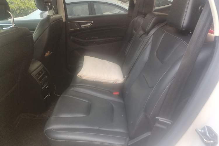 Used Ford Edge 2017 EcoBoost 245 Four-Wheel-Drive Flagship 7-Seater