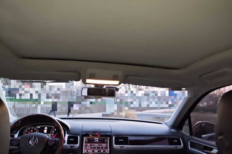 Used Volkswagen Touareg 2011 3.0 TSI Comfort Version