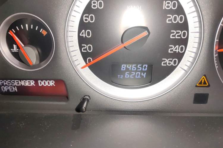 Used Volvo XC Classic 2014 T5 Luxury Edition
