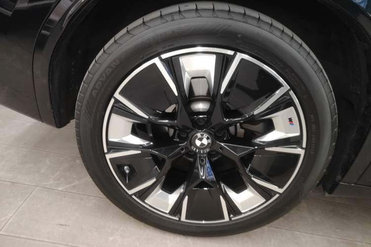 Used BMW iX3 2023 Leading Type

