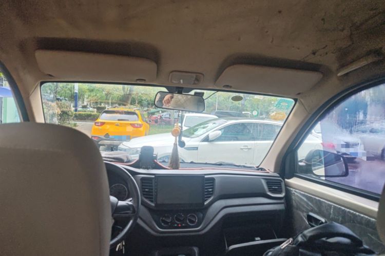 Used Wuling Hongguang V 2019 1.5L Standard Version China VI LAR Headliner