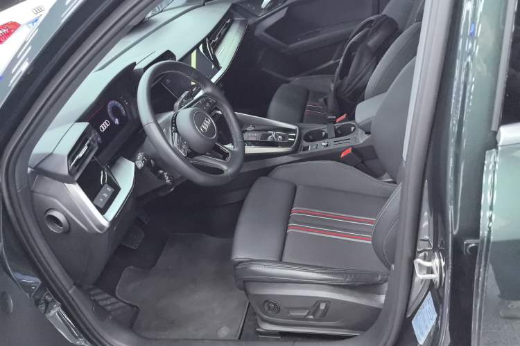 Used Audi A3 2024 A3L Limousine 35 TFSI Fashion Sport Model
