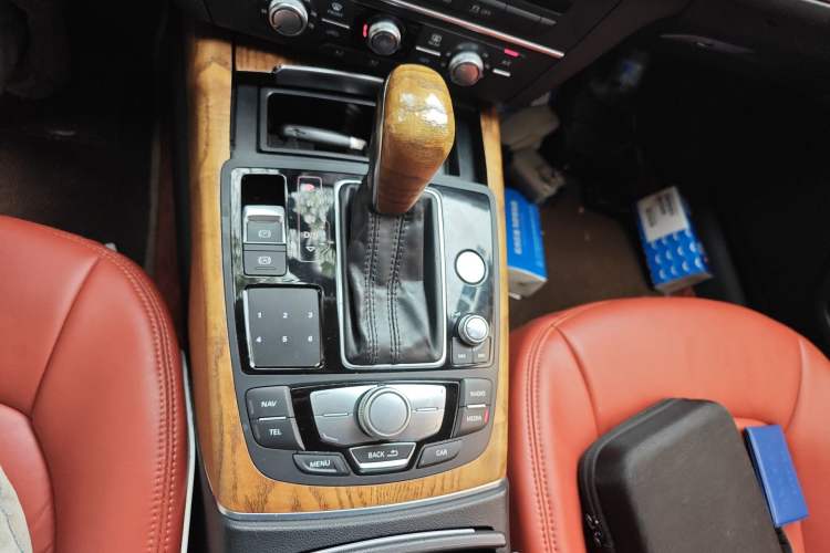 Used Audi A6L 2016 TFSI Technology Edition Gear Lever