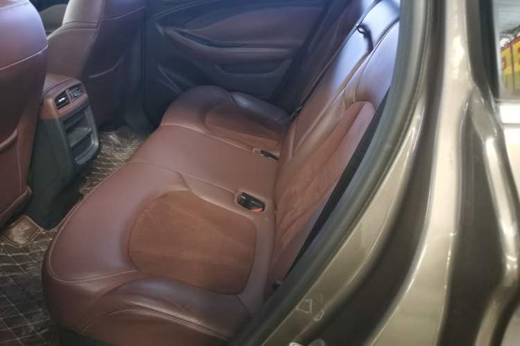 Used Buick Envision 2016 20T Two-Wheel-Drive Elite Model