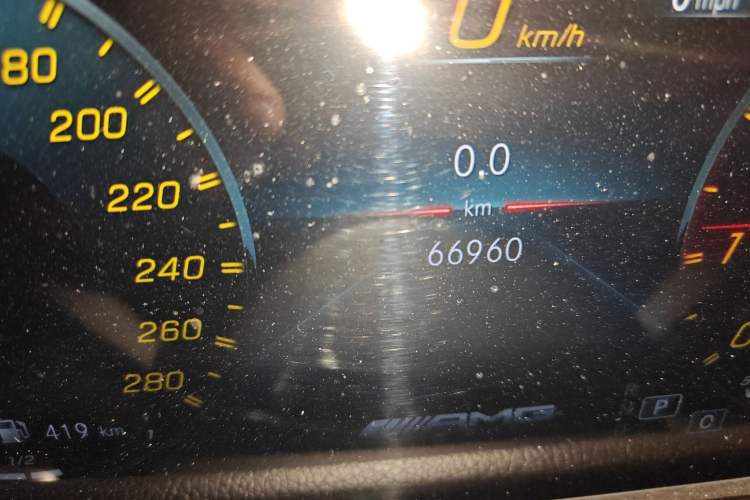 Used Mercedes-Benz GLB AMG 2022 AMG GLB 35 4MATIC Odometer Close Up