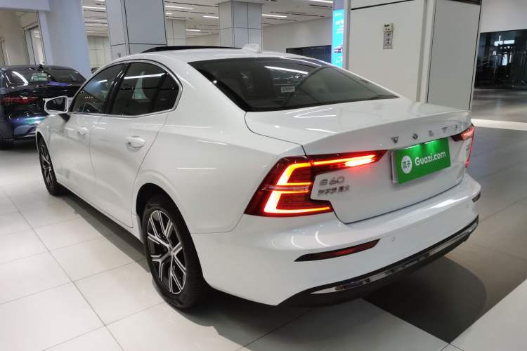 Used Volvo S60 2025 B4 Zhiyi Luxury Edition