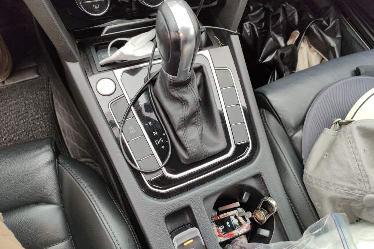 Used Volkswagen Magotan 2018 Facelift 330TSI DSG Luxury Model
