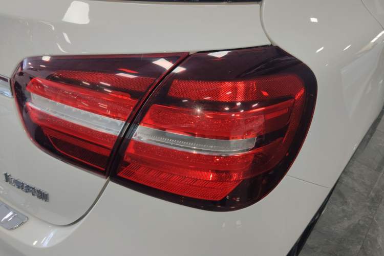 Used Mercedes-Benz GLA 2017 GLA 220 4MATIC Fashion Model
