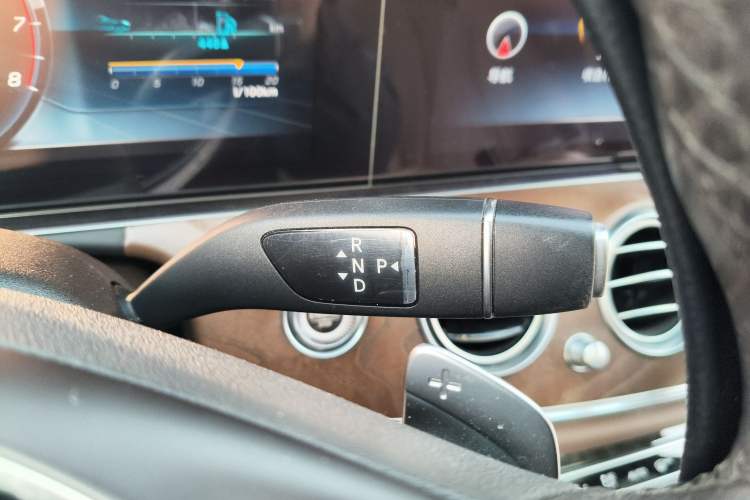 Used Mercedes-Benz E-Class 2018 Facelift E 200 L Gear Lever