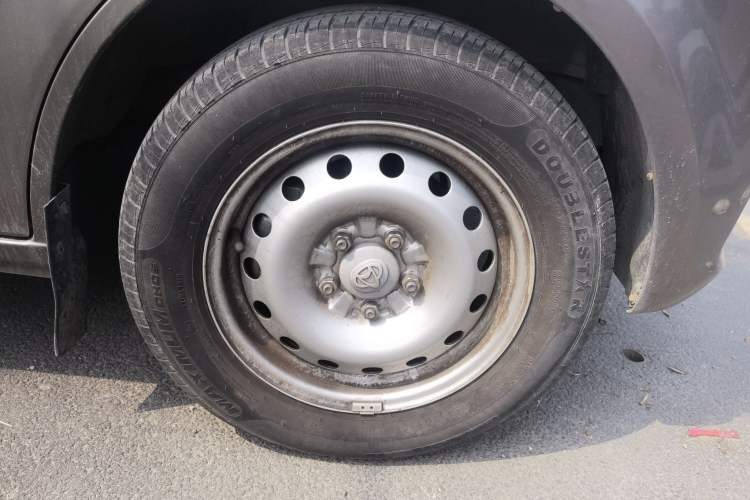 Used CHANGAN KUAYUE Xing V5 2021 1.6L Jinbao Edition Luxury Version DAM16KR