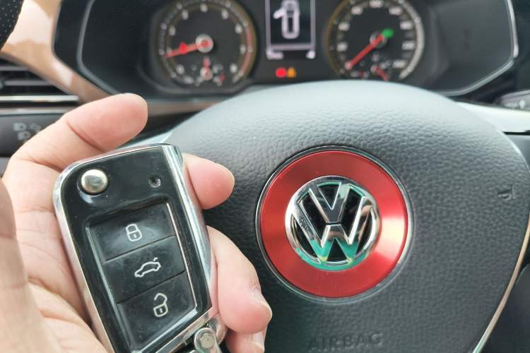 Used Volkswagen Tharu 2019 330TSI Four-Wheel Drive Luxury Edition China VI Standard