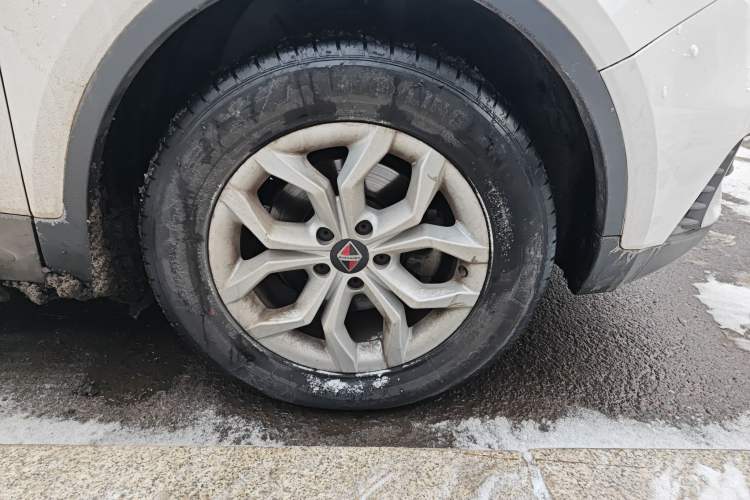 Used BORGWARD BX5 2017 20TGDI Automatic Two-Wheel Drive Pioneer Edition