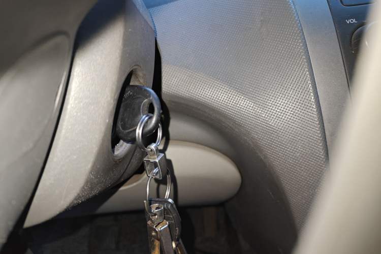 Used Chevrolet Sail 2010 Hatchback 1.2L Manual Warm Edition