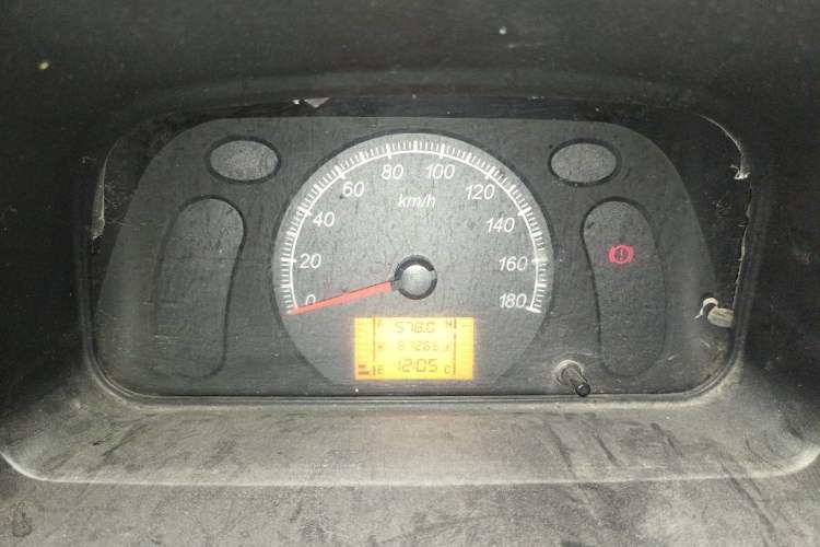 Used Wuling Zhiguang 2013 1.0L Practical Version