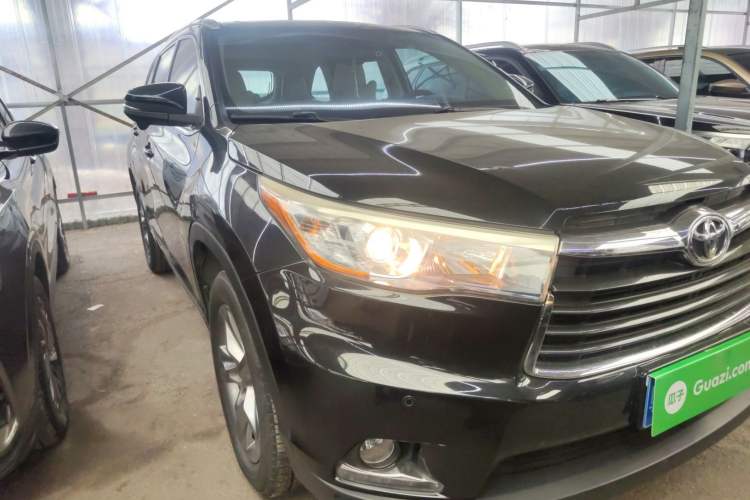 Used Toyota Highlander 2015 2.0T Four-Wheel Drive Luxury Edition 7-Seater