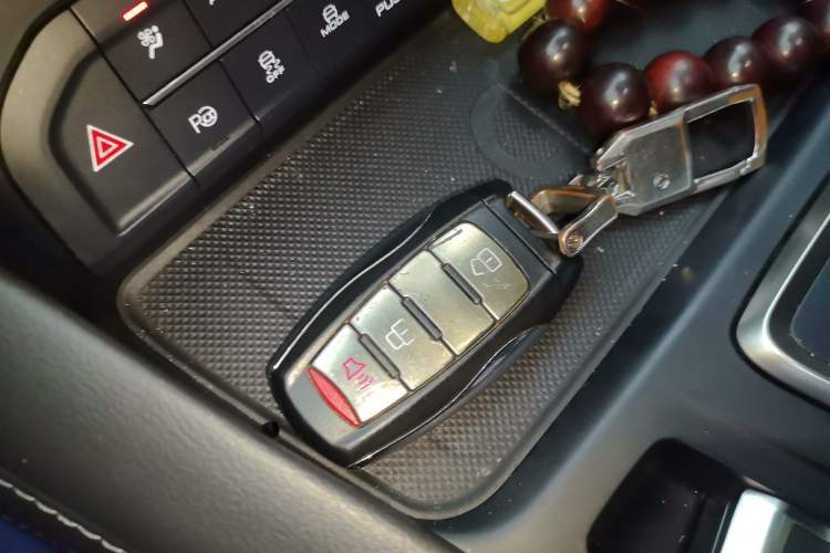 Used Haval F7 2020 2.0T Two-Wheel Drive i-Van
