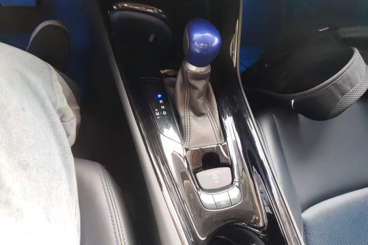 Used Toyota C-HR 2020 2.0L Leading Edition
