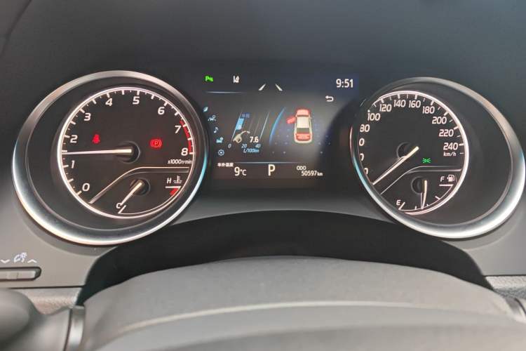 Used Toyota Camry 2019 Revised Version 2.0G Luxury Edition
