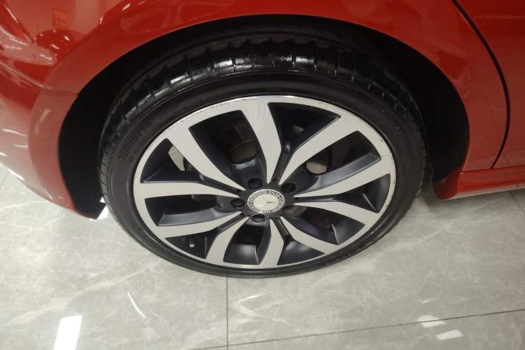 Used Mercedes-Benz A-Class (Import) 2015 A 200 Fashion Model
