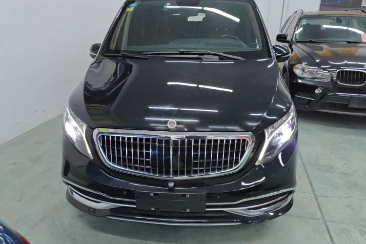 Used Mercedes-Benz V-Class 