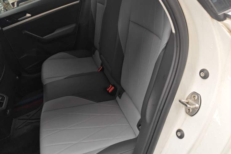 Used Volkswagen Lavida 2023 1.5L Automatic 5 Million Edition Left Rear Seat