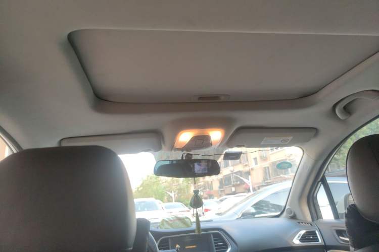 Used GAC Trumpchi GS4 2017 235T Automatic Two-Wheel Drive Luxury Smart Connectivity Version