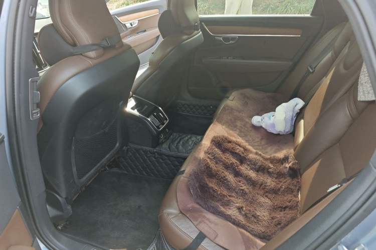 Used Volvo S90 2020 T5 Zhiyuan Luxury Edition
