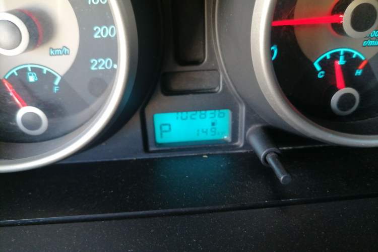 Used Buick Excelle 2015 1.5L Automatic Classic Model
