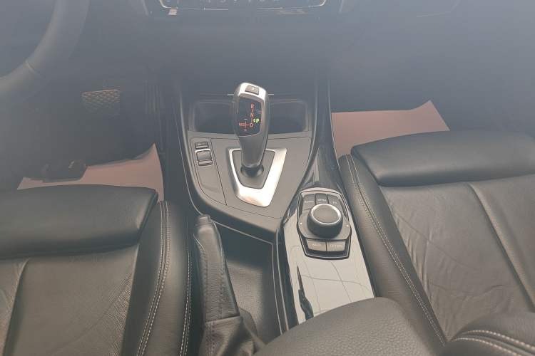 Used BMW 1 Series 2016 120i Sport Design Package