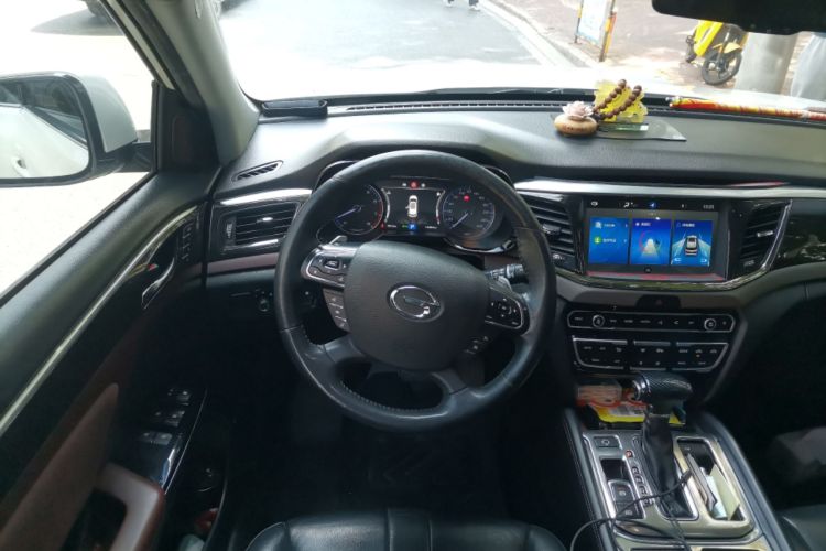 Used GAC Trumpchi GS8 2017 320T Two-Wheel Drive Luxury Smart Connectivity Version (7 Seats)
