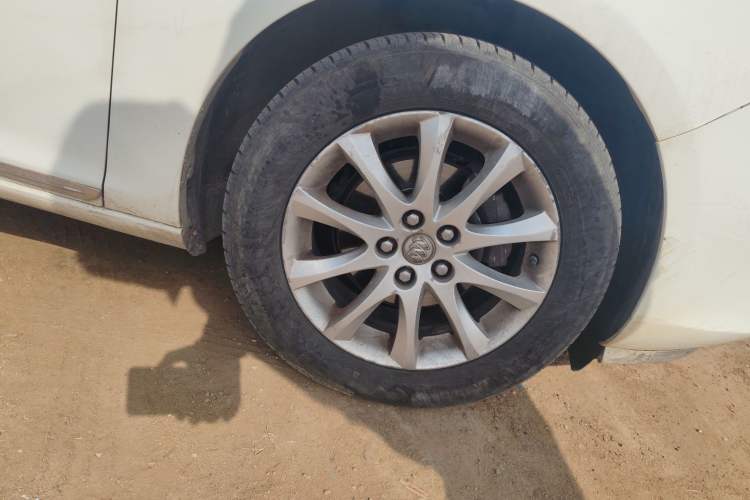 Used Buick GT 2010 XT 1.6L Manual Entry-Level Model