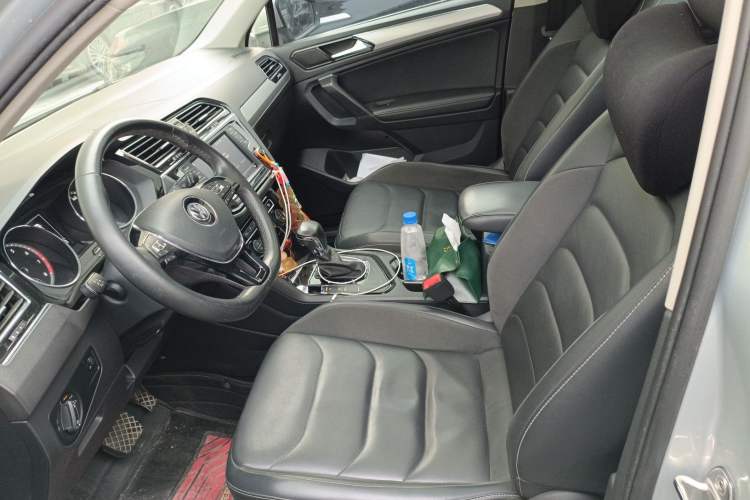 Used Volkswagen Tiguan L 2018 330TSI Automatic Two-Wheel Drive Luxury Edition
