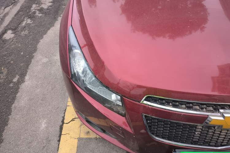 Used Chevrolet Cruze 2013 1.6L SE MT Right Front Headlight