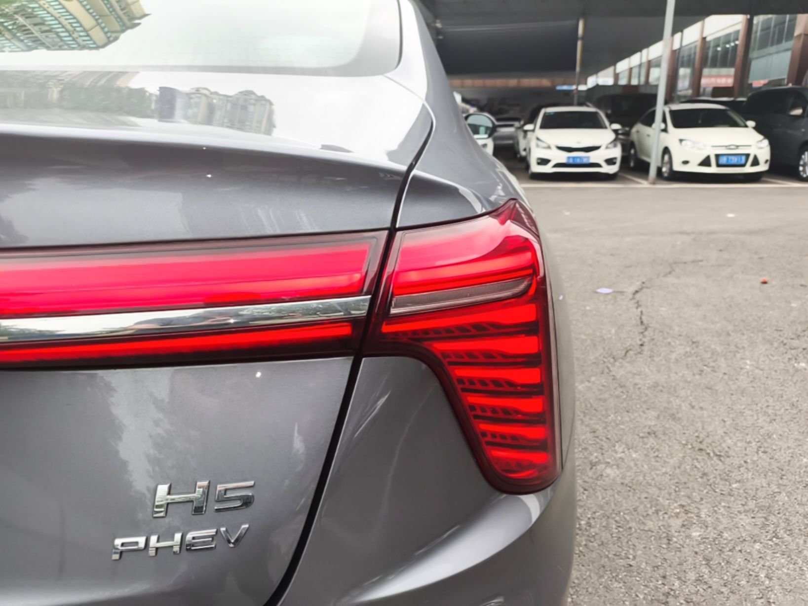 Hongqi H5 PHEV 2025 170 Super Hybrid Version — снимка 7