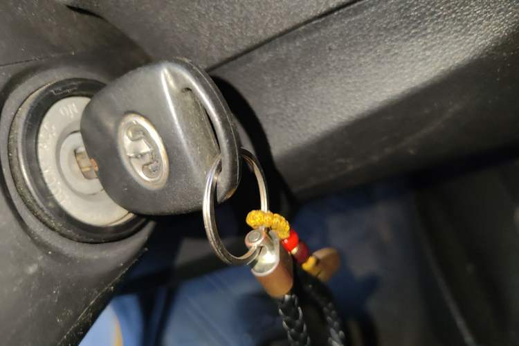 Used Great Wall Wingle 5 2016 2.8T Two-Wheel-Drive Entry-Level GW2.8TC Big Double-Cab GW2.8TC Vehicle Key