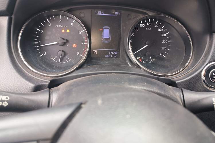 Used Nissan X-Trail 2017 2.0L CVT Comfort Edition 2WD Odometer Close Up