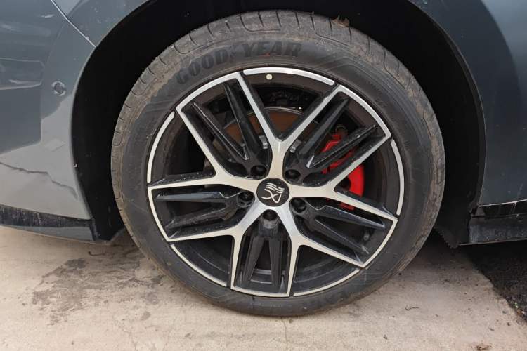 Used BYD Han L 2025 EV Four-Wheel Drive LiDAR Flagship Model