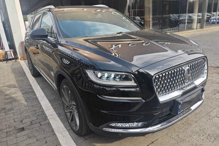 Used Lincoln Nautilus 2021 Revised Version 2.7T Four-Wheel Drive Prestige Edition Front Right 45 Deg