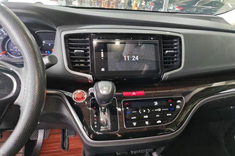 Used Honda Odyssey 2018 2.4L Luxury Edition