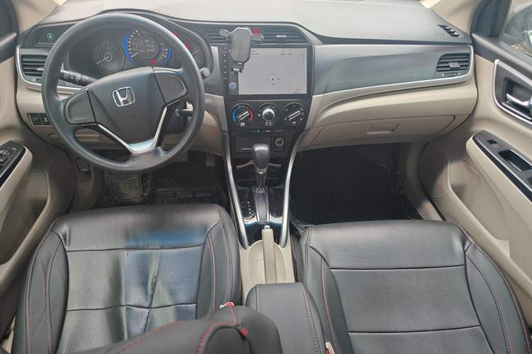 Used Honda Crider 2016 1.8L CVT Comfort Version Center Console