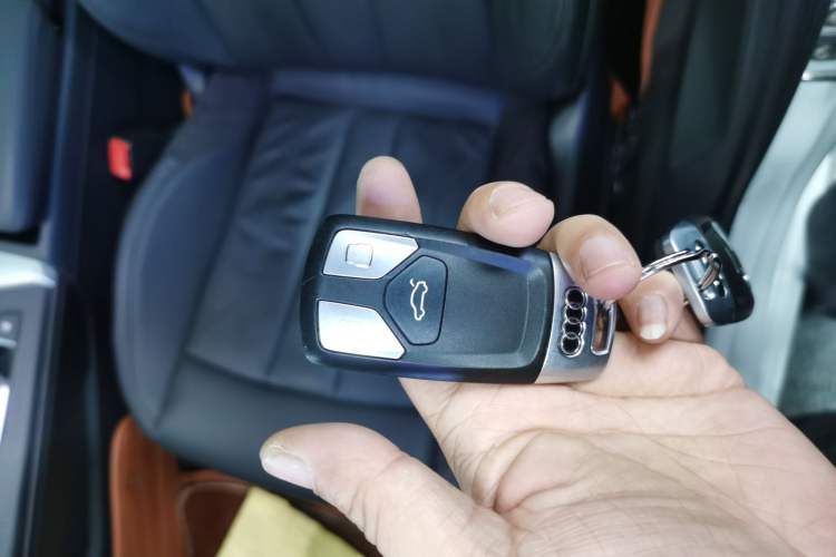 Used Audi A4L 2018 30th Anniversary Edition 40 TFSI Trendy Model
